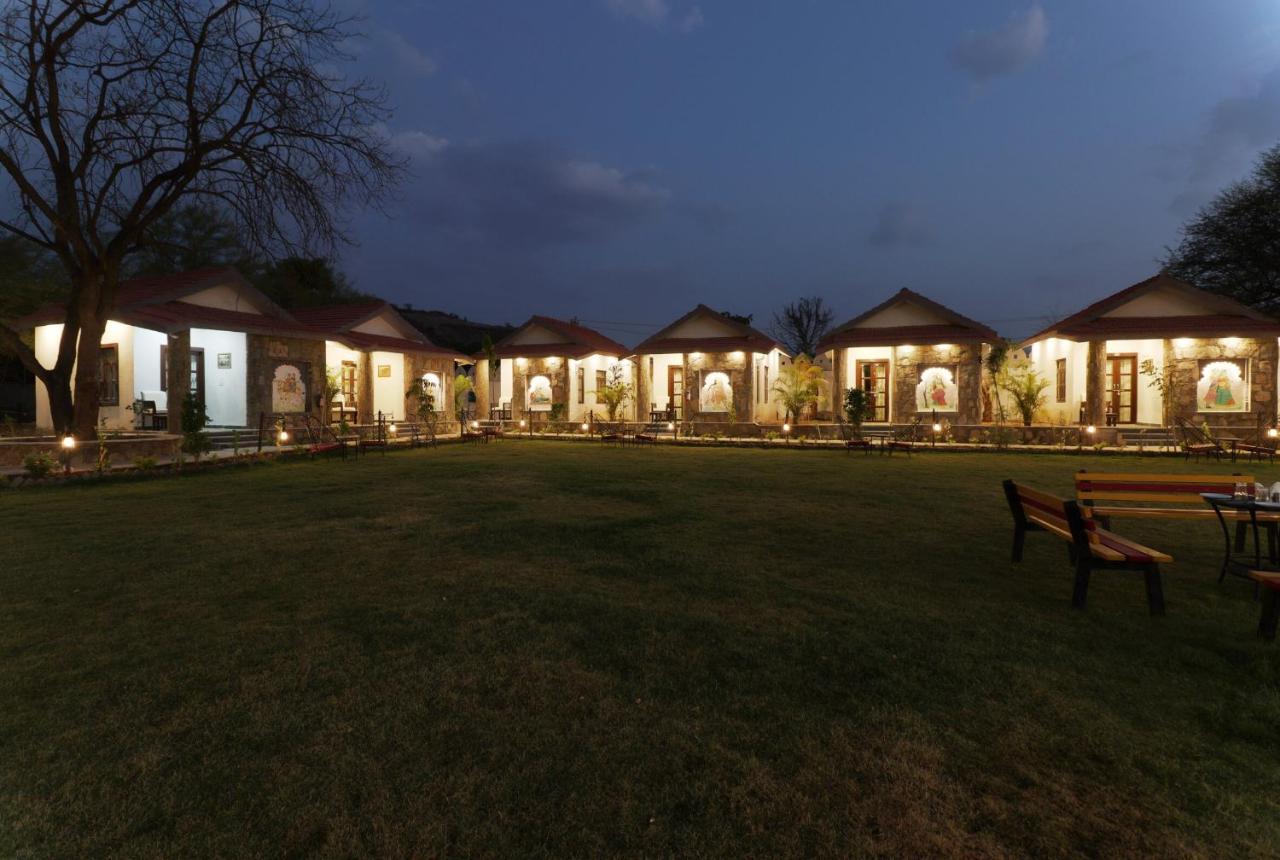 Keshav Resort Udaipur Extérieur photo