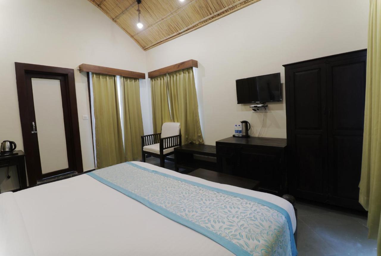 Keshav Resort Udaipur Extérieur photo