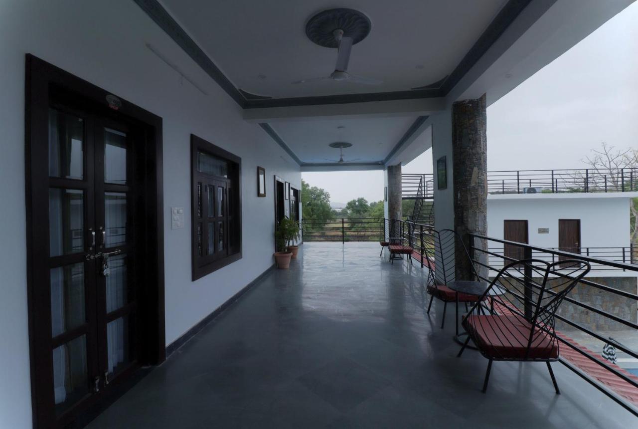 Keshav Resort Udaipur Extérieur photo