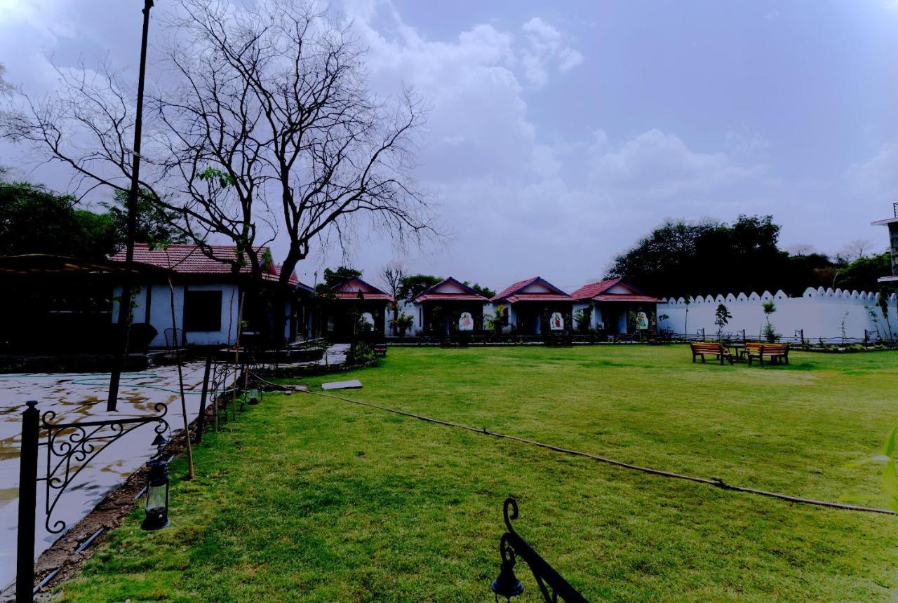Keshav Resort Udaipur Extérieur photo