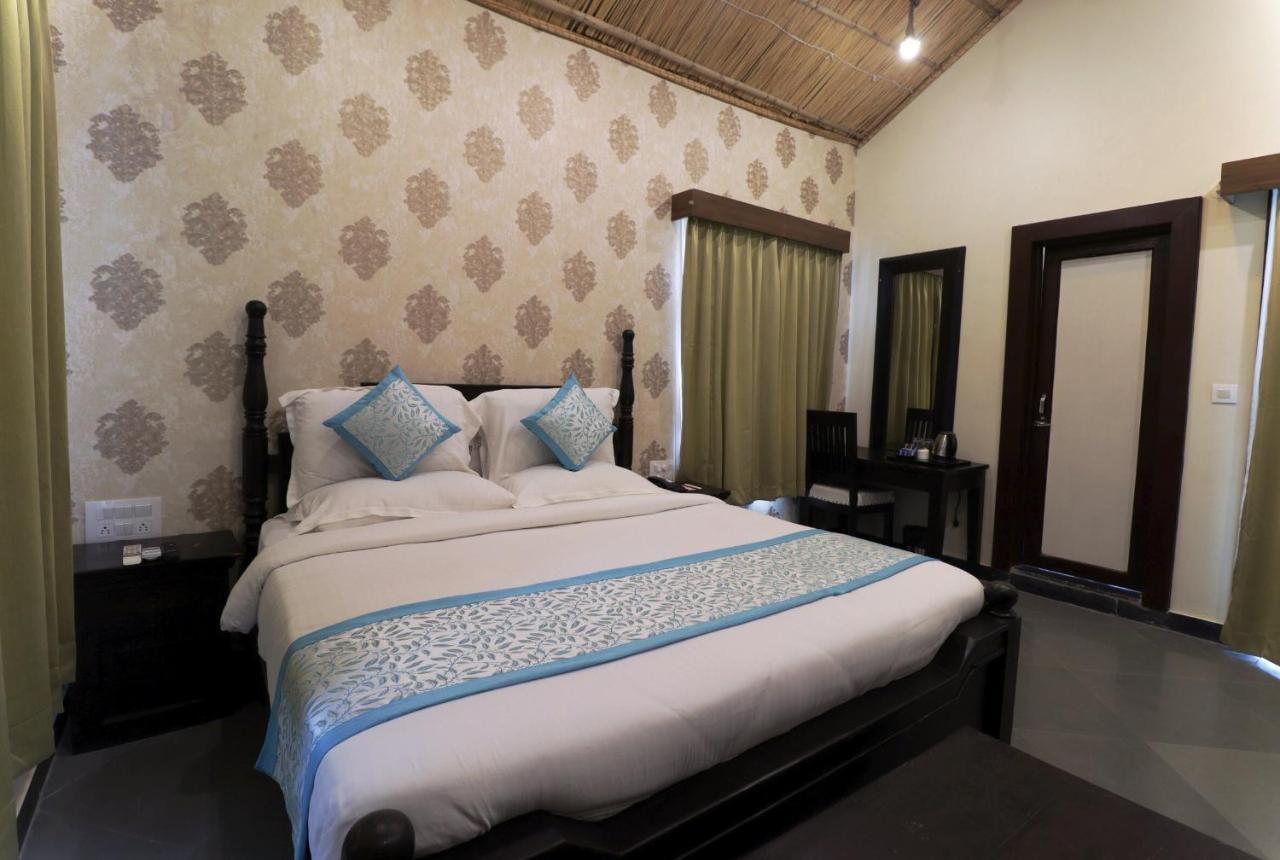 Keshav Resort Udaipur Extérieur photo