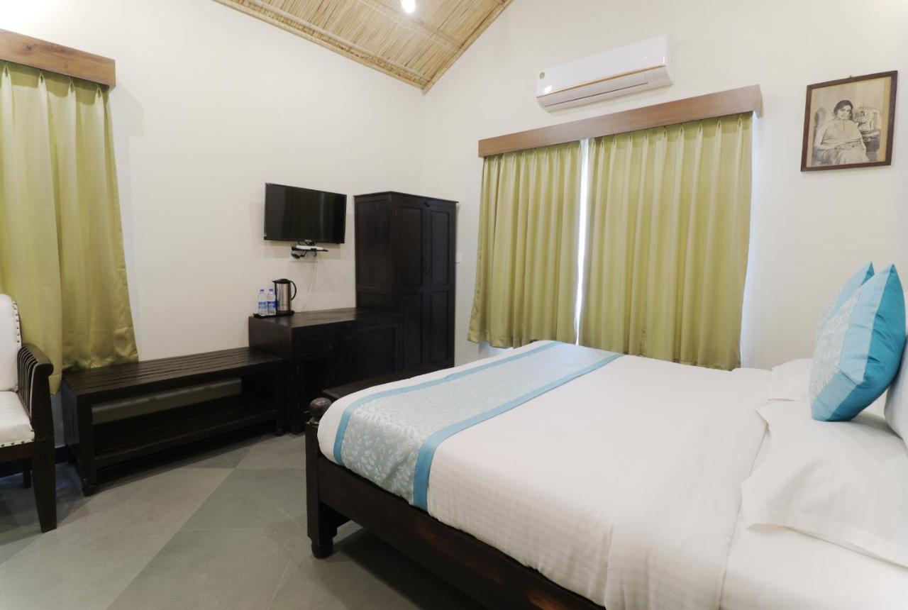 Keshav Resort Udaipur Extérieur photo