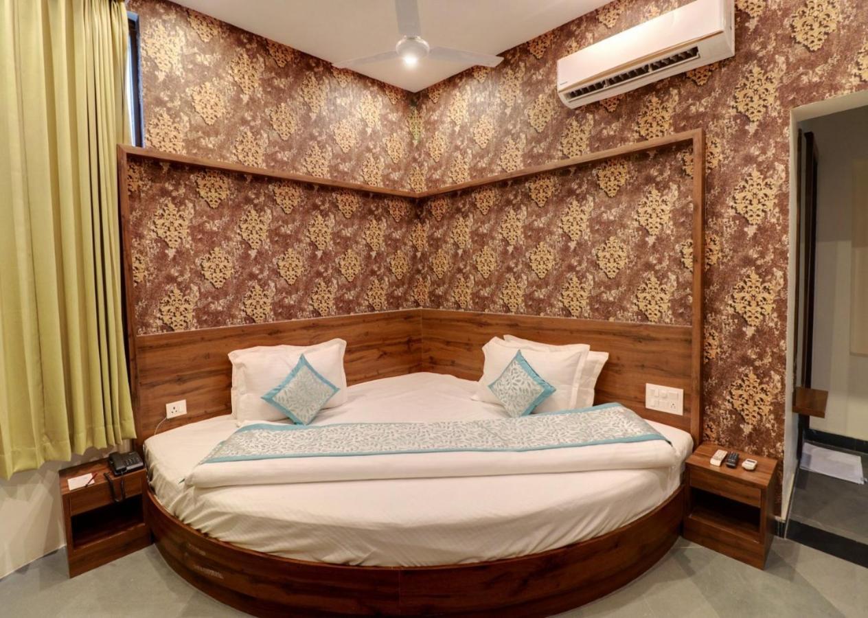 Keshav Resort Udaipur Extérieur photo