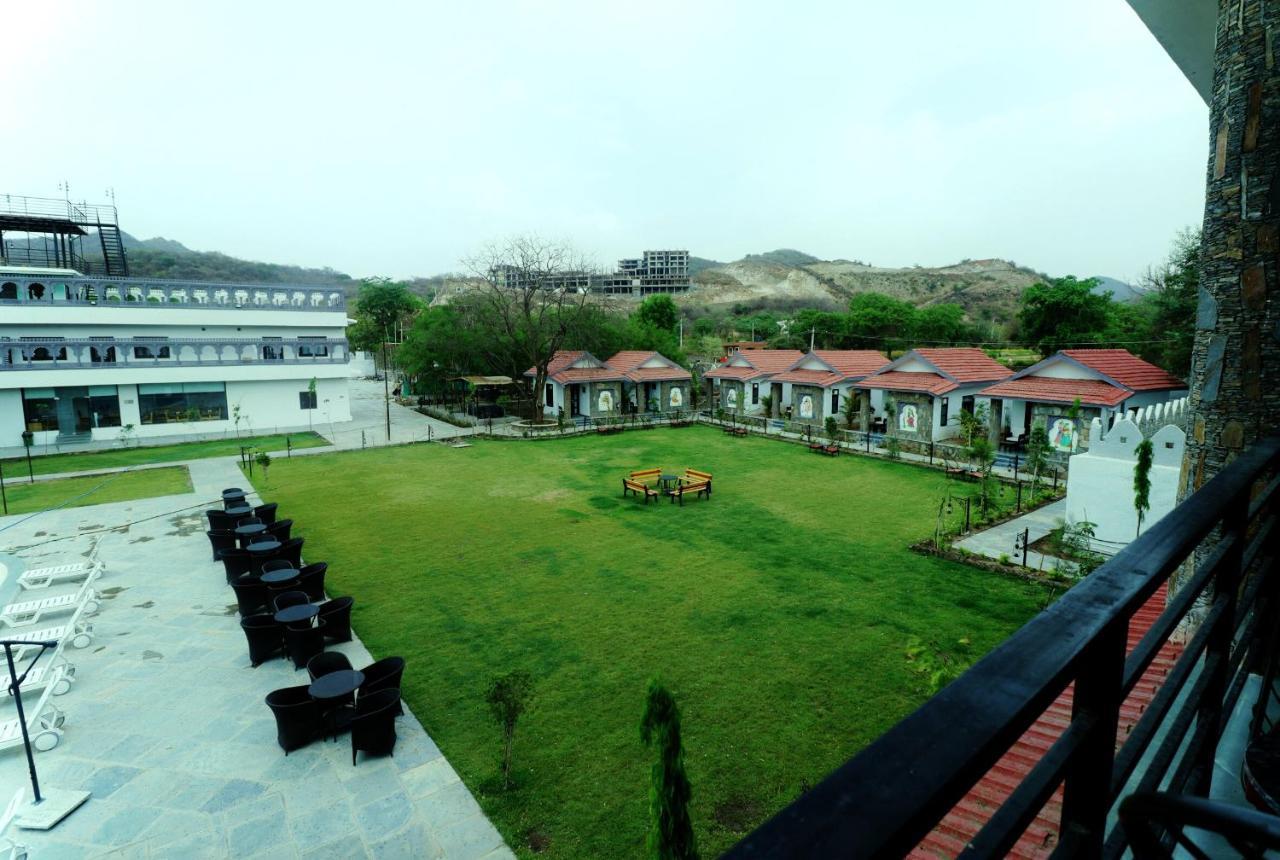 Keshav Resort Udaipur Extérieur photo