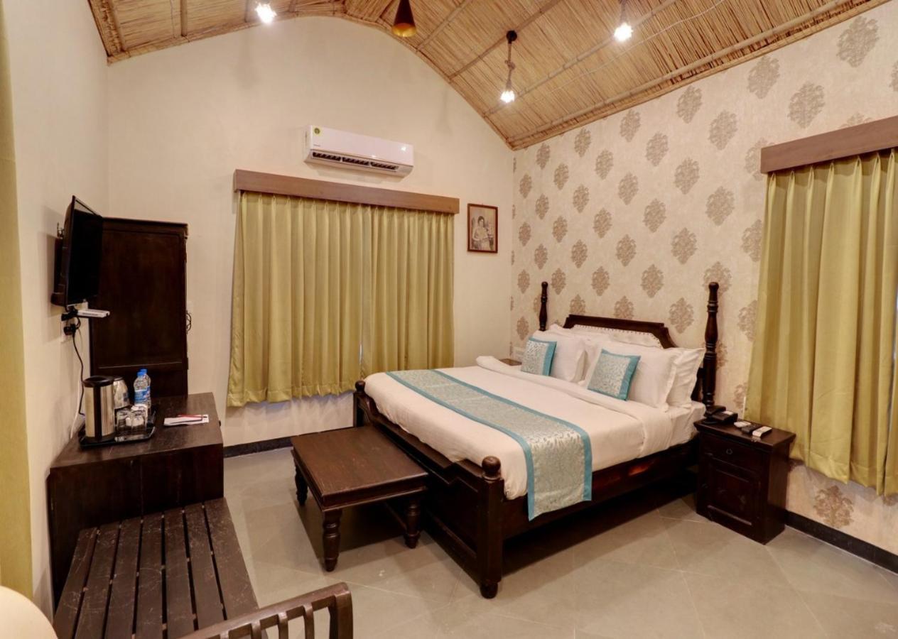 Keshav Resort Udaipur Extérieur photo